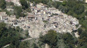 Al menos 120 muertos deja el sismo en Italia