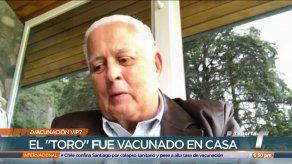 Expresidente Pérez Balladares defiende haber sido vacunado en su casa