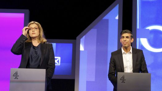 La contienda ha sido calificada como la más diversa para un primer ministro británico. Sunak y Kemi Badenoch, exministra de Igualdad, no son blancos, mientras que tres de cinco contendientes son mujeres.