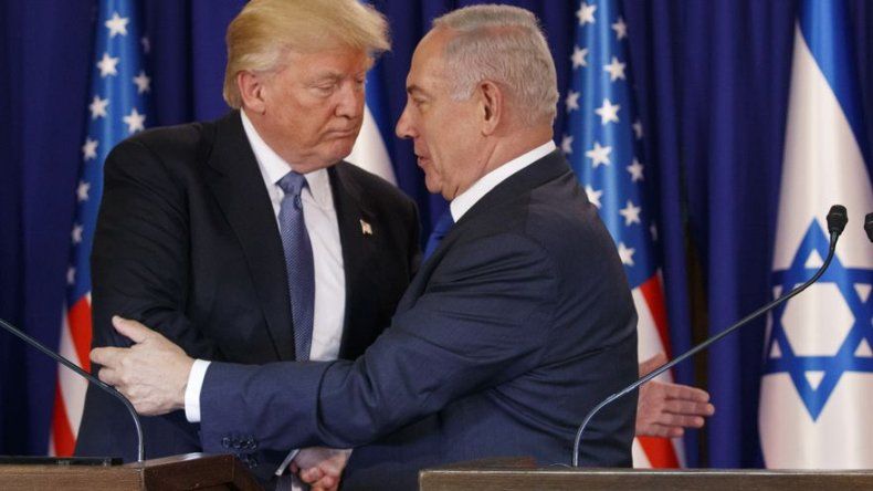 Interrogan a magnate de EEUU en investigación de Netanyahu