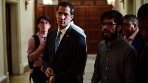Justicia de Venezuela investiga a Juan Guaidó por crisis eléctrica en el país