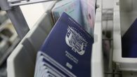 Comprarán más de un millón de libretas de pasaporte electrónico. Comprarán más de un millón de libretas de pasaporte electrónico.