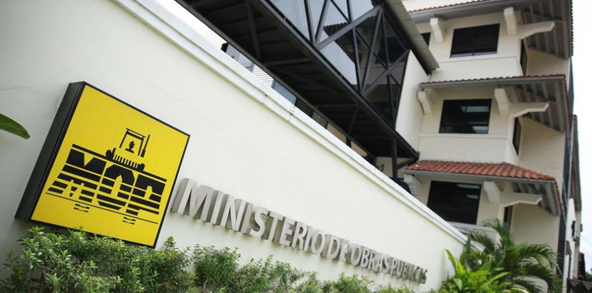 Edificio del MOP en Albrook