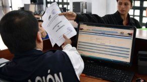 Defensoría Ecuador volverá a tribunales ante exigencia de cédula venezolanos