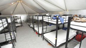 Medios buscan acceso a niños en centros de detención en EEUU