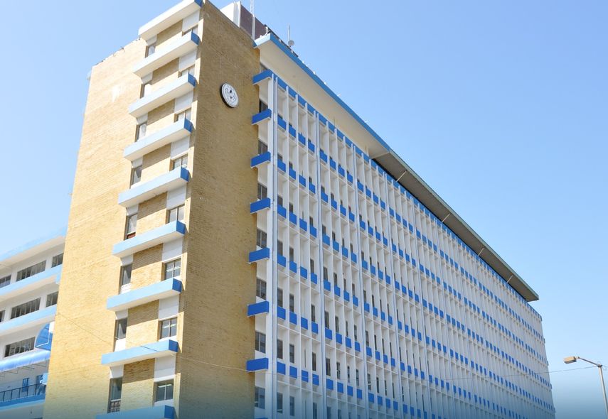 Fachada del Complejo Hospitalario Dr. Arnulfo Arias Madrid de la CSS.