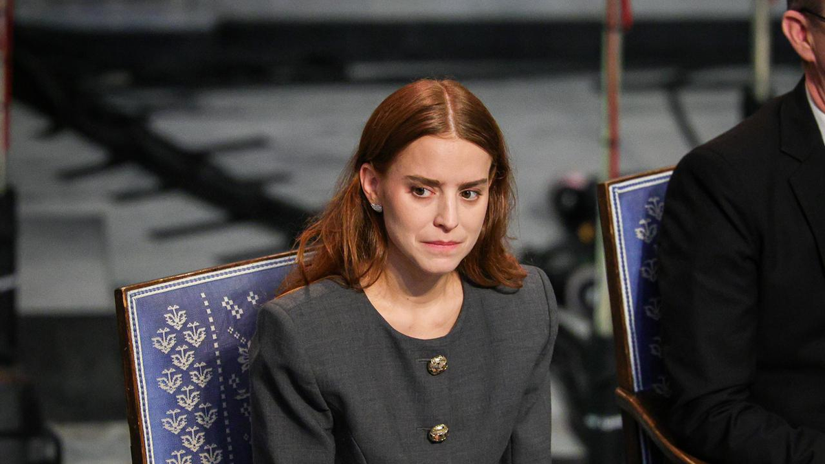 Ana Corina denuncia dictadura al recibir el Nobel de la Paz por su madre Ana Corina denuncia dictadura al recibir el Nobel de la Paz por su madre