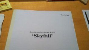 Canción de Adele para James Bond estrenará en internet el viernes