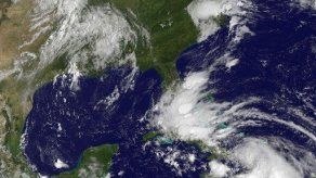 Tormenta tropical Isaac toca tierra en Cuba