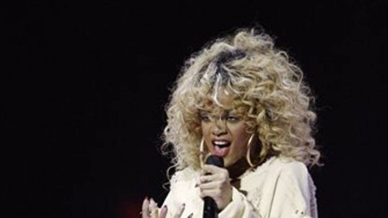 Rihanna, elegida artista más importante de las últimas 2 décadas