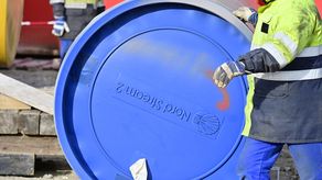 Las sanciones van contra la empresa encargada de operar el gasoducto Nord Stream 2, que une Rusia con Alemania.