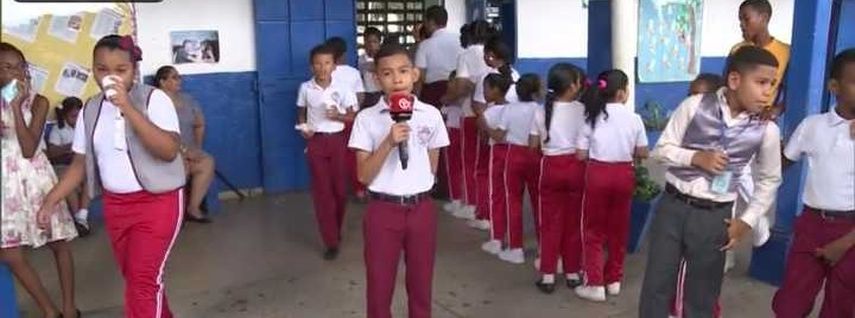 Estudiante de la Escuela Carlos A. Mendoza