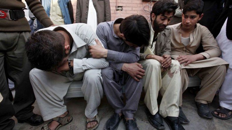 Al menos 16 muertos en ataque talibán a mezquita chiita en Pakistán