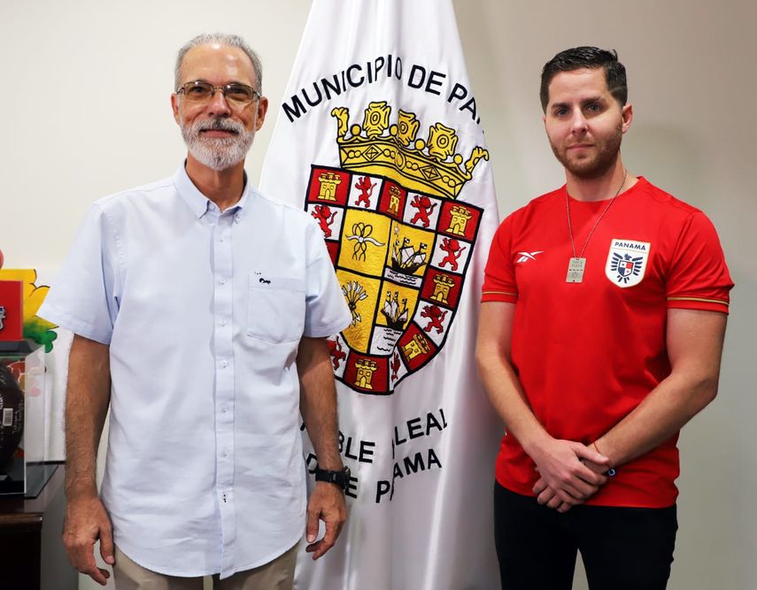 Mayer Mizrachi y José Luis Fábrega realizan su primera reunión de transición