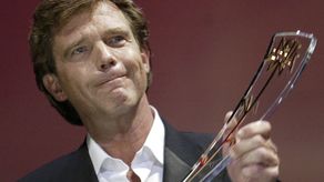 “Este proceso toma tiempo. Queremos hacer esto, como siempre, con el mayor cuidado por las víctimas”, dijo la policía.