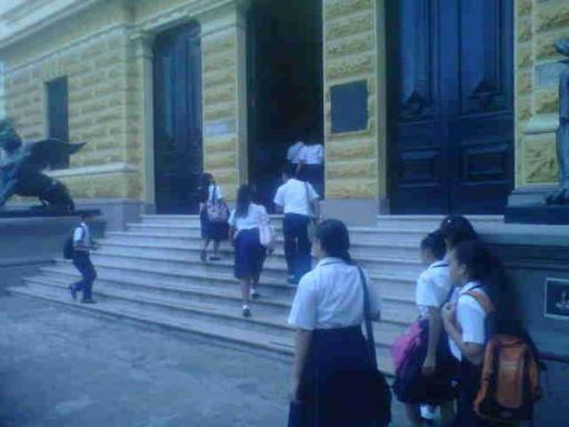 Reanudarán clases en Colón e Instituto Nacional este lunes