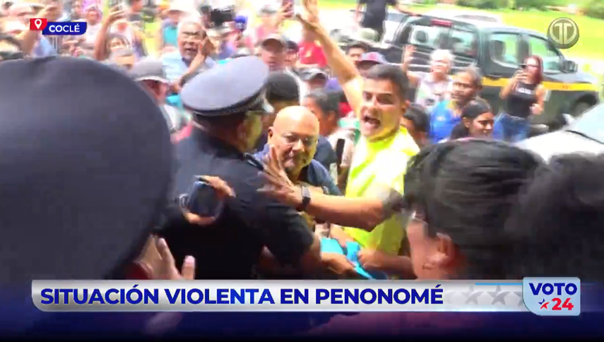 Situación tensa en Penonomé: Denuncian que un funcionario se llevaba documentos del circuito 2-1