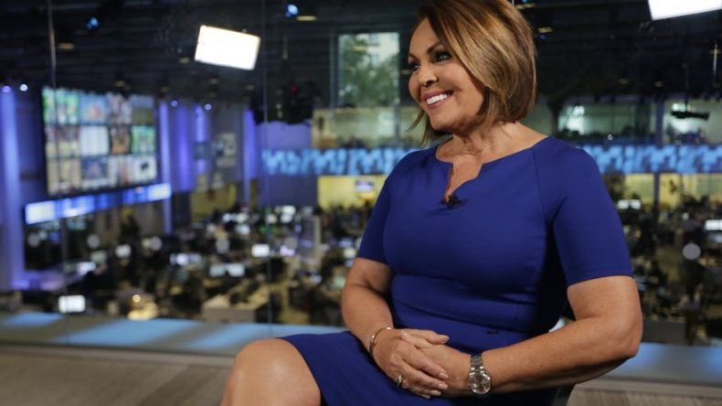 María Elena Salinas quiere alzar la voz hispana en inglés