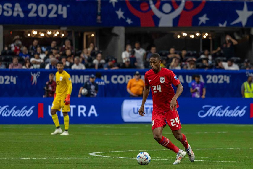 Edgardo Fariña firma con club de primera&nbsp;