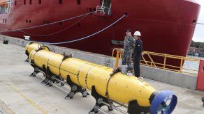 Avión: lo buscarán submarinos no tripulados