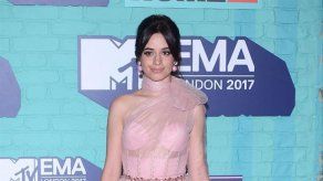 Cardi B y Camila Cabello dominan zona noble de la lista Hot 100 de Billboard