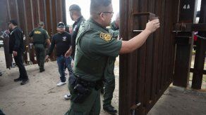 Pentágono enviará cientos de efectivos a la frontera con México