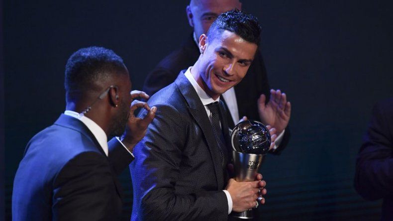Cristiano Ronaldo se hace con el premio FIFA Best al mejor jugador del año