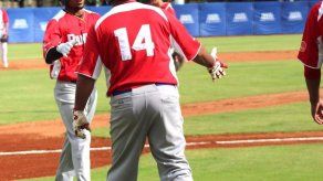 Panamá debuta con abultamiento de carreras ante Perú