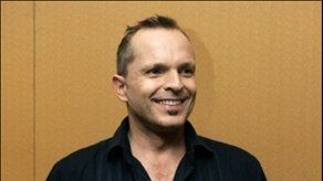 Bosé pide un comercio justo para luchar contra pobreza