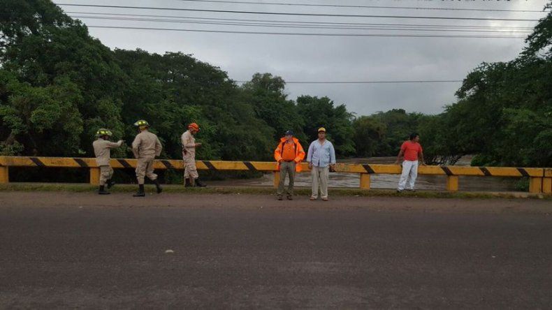 Autoridades amplían alerta roja y verde en Honduras por las fuertes lluvias