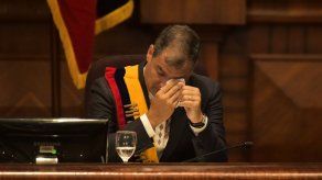 Correa: cerca de 7.000 edificaciones se destruyeron en el terremoto de abril