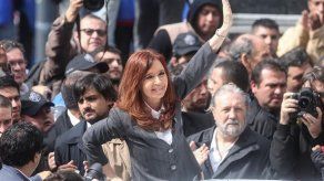 Juez cita a declarar a Cristina Fernández por encubrimiento a terroristas