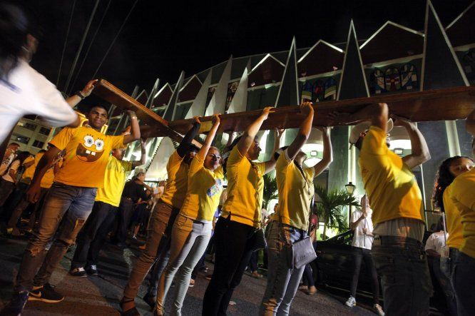 Vigilia Juvenil para recibir Cruz Peregrina de la JMJ 2019