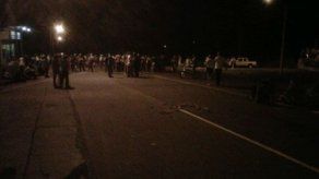 Ya se cumplen varias horas de cierre de vía Interamericana