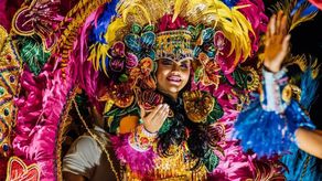 La reina del Carnaval de Panamá, Anubis Osorio en el desfile del Sábado de Carnaval.