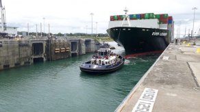 Normalizan tránsito en esclusas de Agua Clara tras afectación temporal