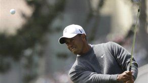 Thompson toma la punta en el US Open; Woods entusiasma