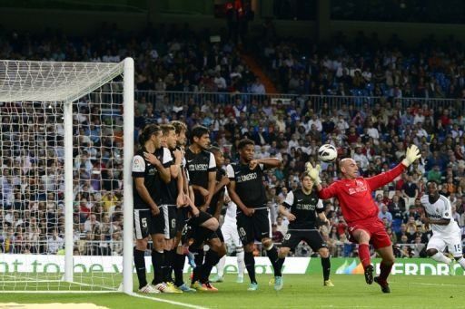 El portero argentino Willy Caballero renueva hasta 2017 con el Málaga