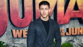 ¿Nick Jonas con nueva novia?