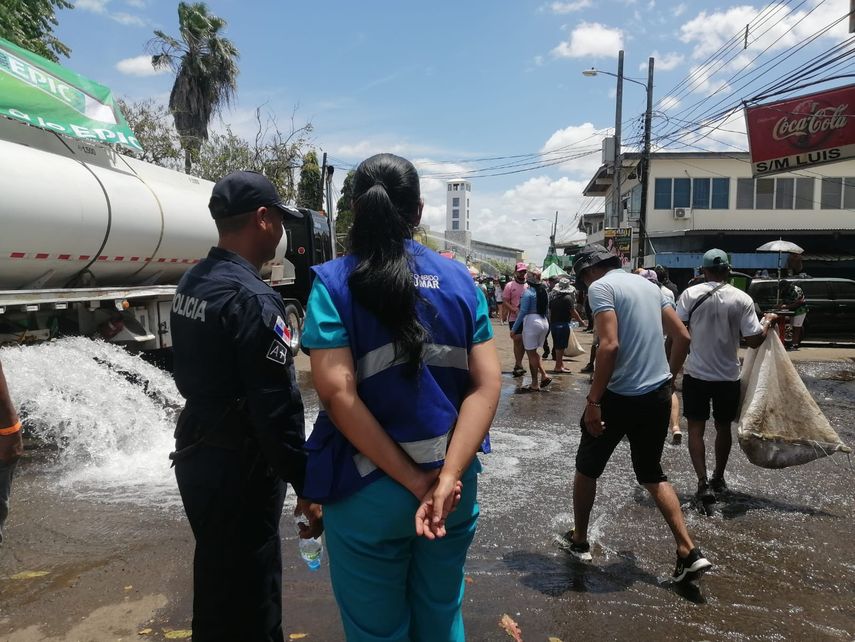 MINSA ordena vaciar carro cisterna en Herrera por falta de permisos