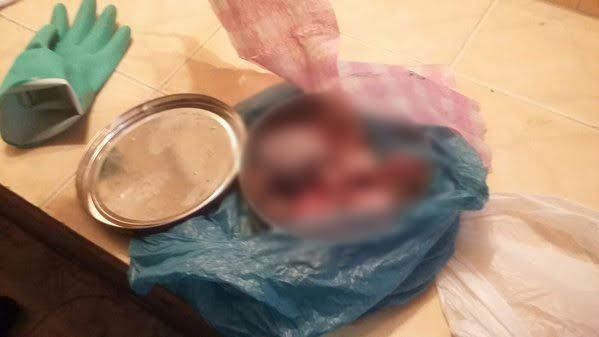 Encuentran feto dentro de una lata de galletas en baño de la Feria de La Chorrera