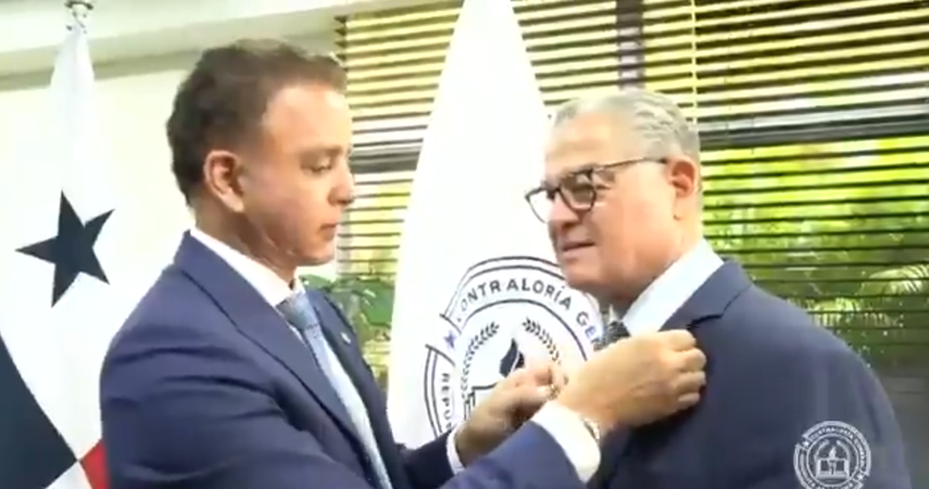 Gerardo Solís entrega el despacho al nuevo contralor&nbsp;