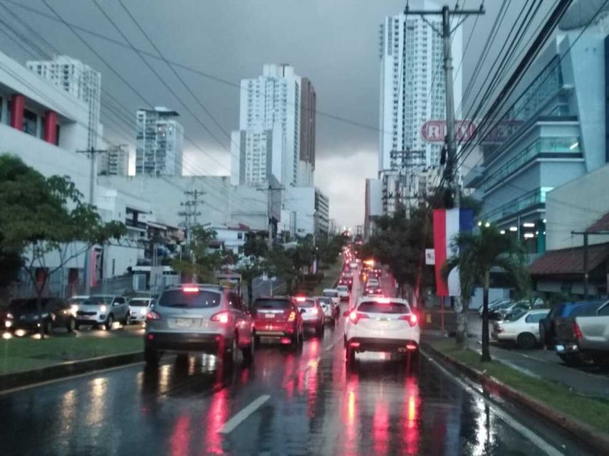 Lluvias en Panamá: Alertan sobre condiciones nubosas