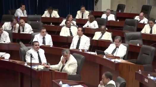 Dirigencia CD firme con decisión contra diputados que no siguieron línea