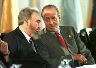 El líder cubano Fidel Castro junto a personalidades del mundo