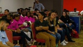Juventud del PRD participa en congreso con líderes del colectivo