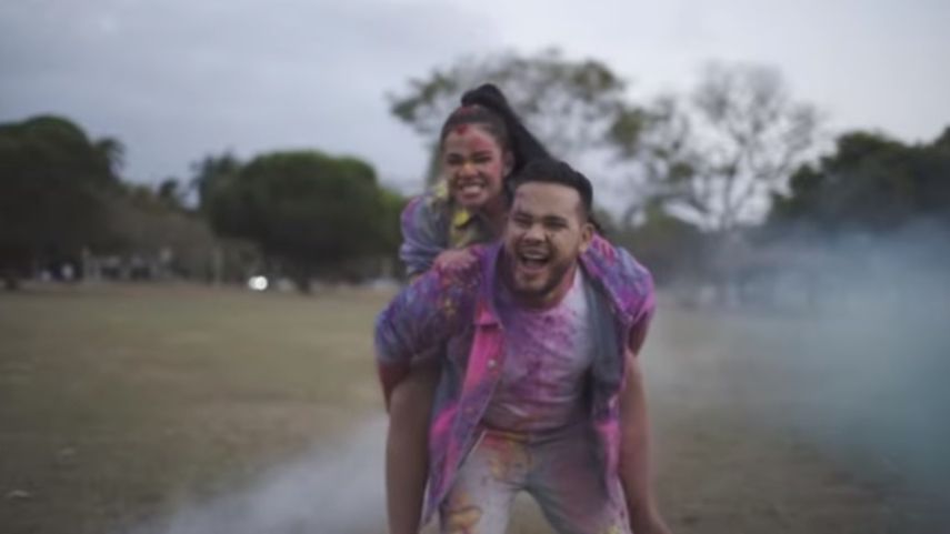 Kenny y Kiara lanzan versión de Ganas de Verte, en homenaje a Horacio Valdés