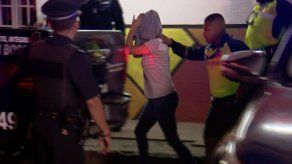 Detienen a extranjera ejerciendo ilegalmente como odontóloga en Pedregal