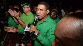 El opositor Andrew Holness es elegido primer ministro de Jamaica