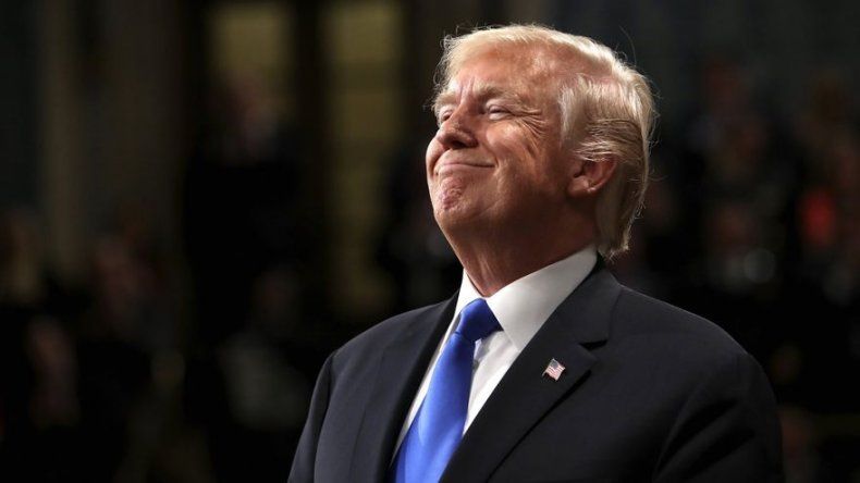 Trump advierte a presidente electo mexicano que se acelere negociacion de TLCAN